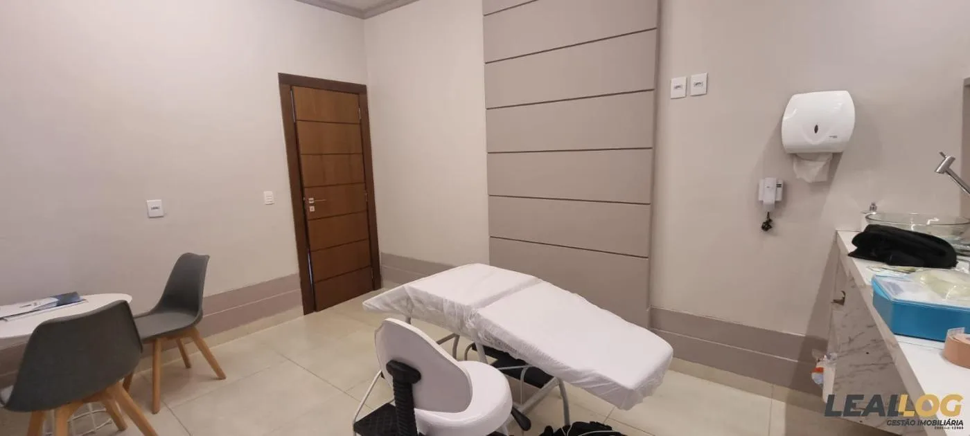 Imagens do imóveis Sala Comercial para Locação em Cuiabá / MT no bairro Araés