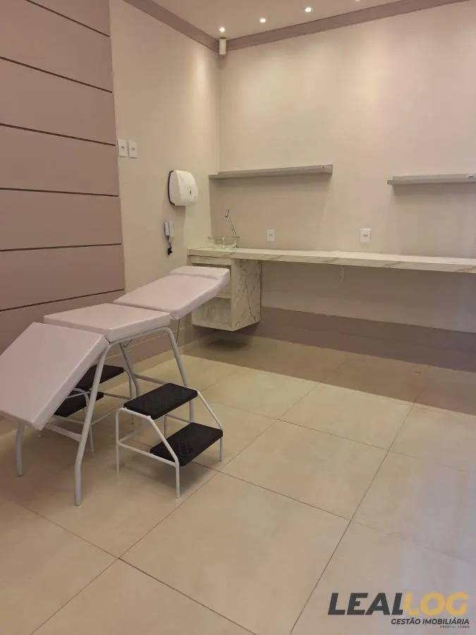 Imagens do imóveis Sala Comercial para Locação em Cuiabá / MT no bairro Araés