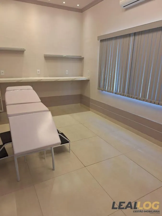 Imagens do imóveis Sala Comercial para Locação em Cuiabá / MT no bairro Araés