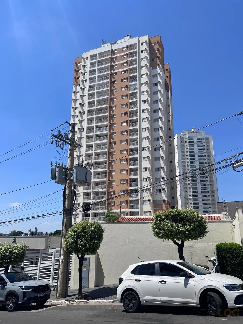 Imagens do imóveis ALUGO - Apartamento mobiliado no Ed. Jardim Olívia - Cuiabá - MT