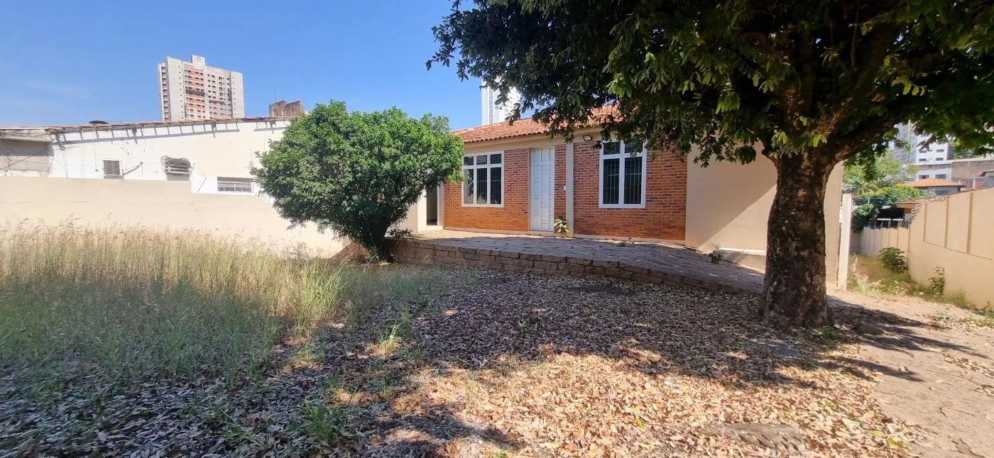 Imagens do imóveis Casa Comercial para Locação em Cuiabá / MT no bairro Goiabeiras