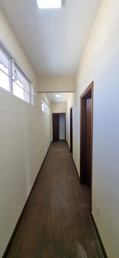 Imagens do imóveis Casa Comercial para Locação em Cuiabá / MT no bairro Goiabeiras