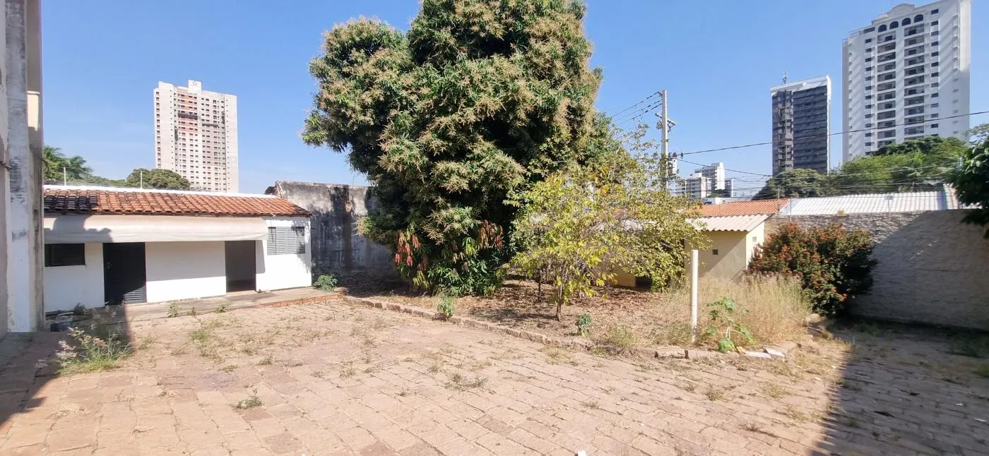 Imagens do imóveis Casa Comercial para Locação em Cuiabá / MT no bairro Goiabeiras