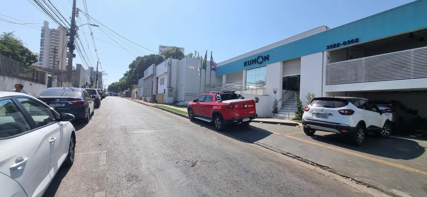 Imagens do imóveis Casa Comercial para Locação em Cuiabá / MT no bairro Goiabeiras