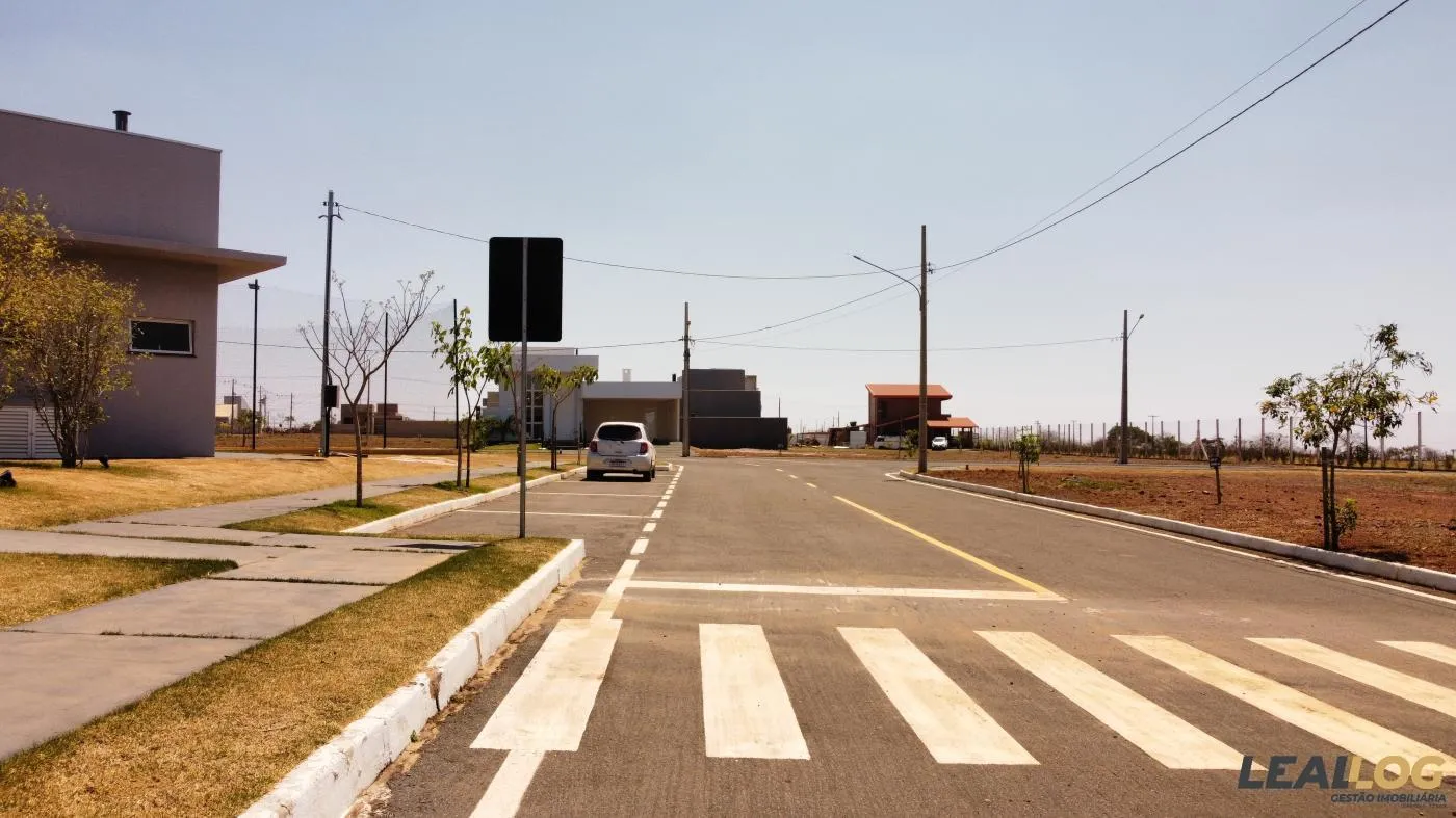 Imagens do imóveis Terreno em Condomínio para Venda em Chapada dos Guimarães / MT no bairro Bom Clima