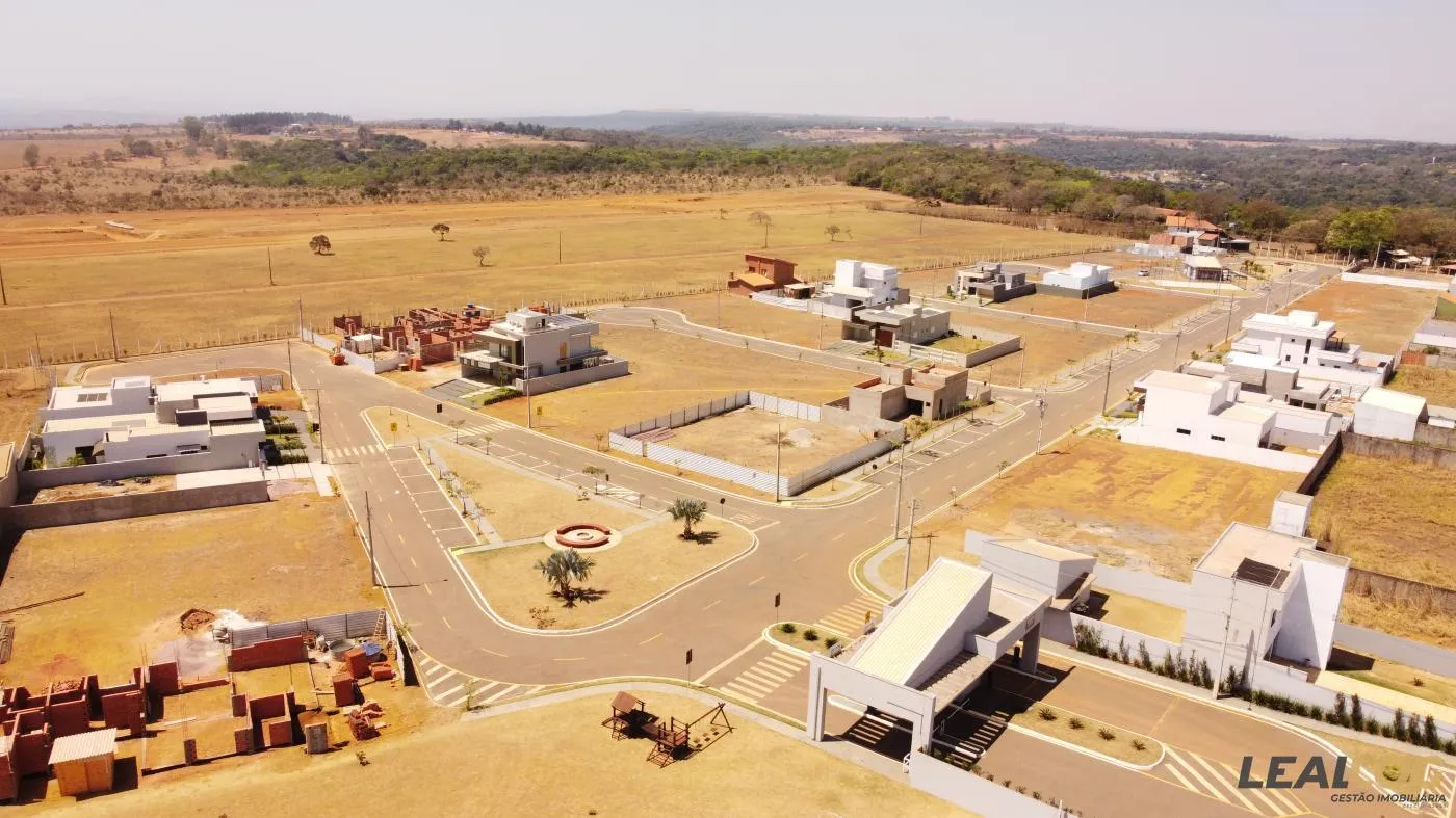 Imagens do imóveis Terreno em Condomínio para Venda em Chapada dos Guimarães / MT no bairro Bom Clima