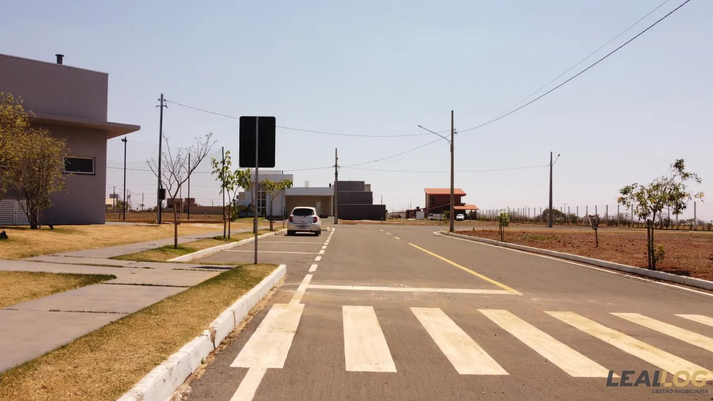 Imagens do imóveis Terreno em Condomínio para Venda em Chapada dos Guimarães / MT no bairro Bom Clima