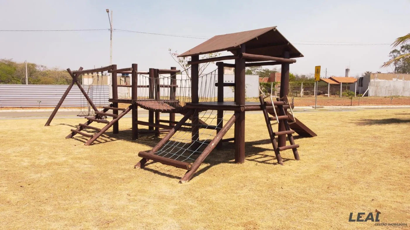 Imagens do imóveis Terreno em Condomínio para Venda em Chapada dos Guimarães / MT no bairro Bom Clima