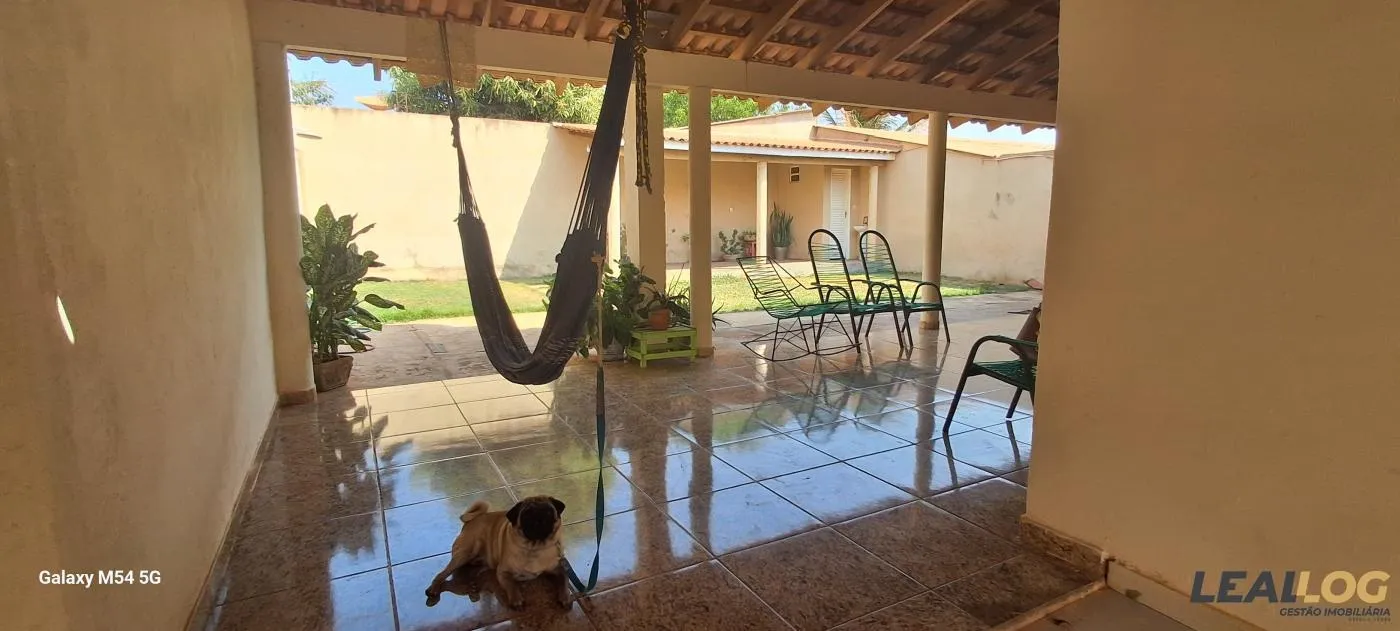 Imagens do imóveis Casa para Venda em Cuiabá / MT no bairro Parque Atalaia