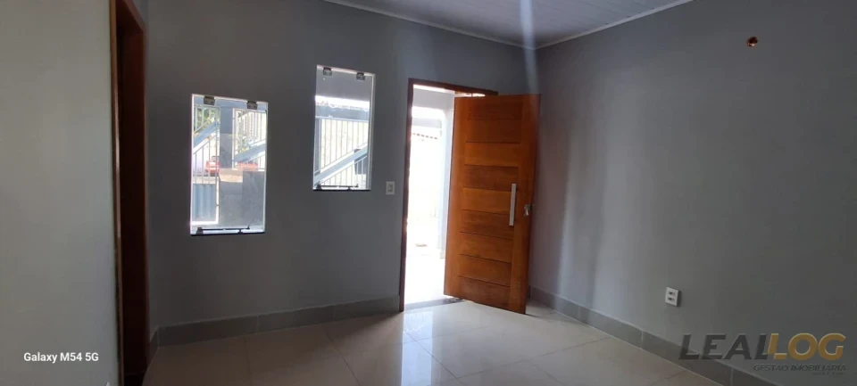 Imagens do imóveis VENDO - CASA NO BAIRRO NOSSA SENHORA APARECIDA - CUIABÁ - MT