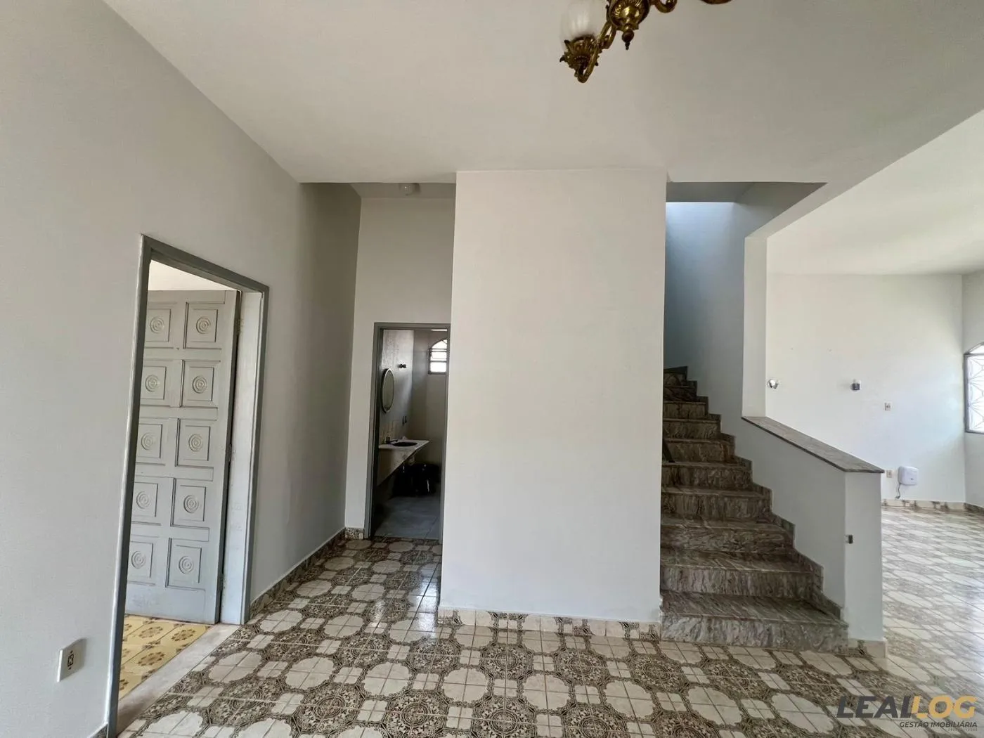 Imagens do imóveis Casa Comercial para Locação em Cuiabá / MT no bairro Boa Esperança