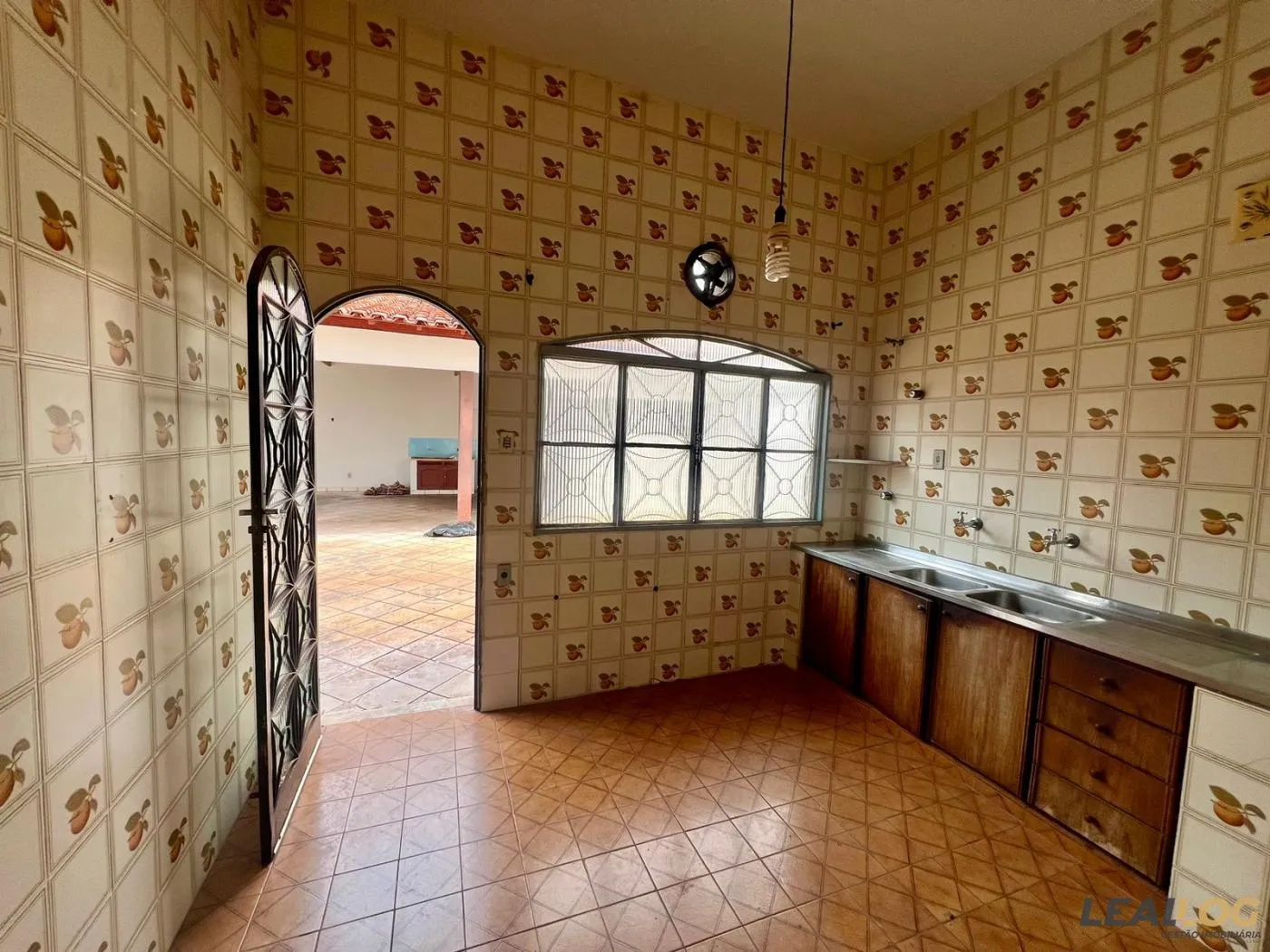 Imagens do imóveis Casa Comercial para Locação em Cuiabá / MT no bairro Boa Esperança