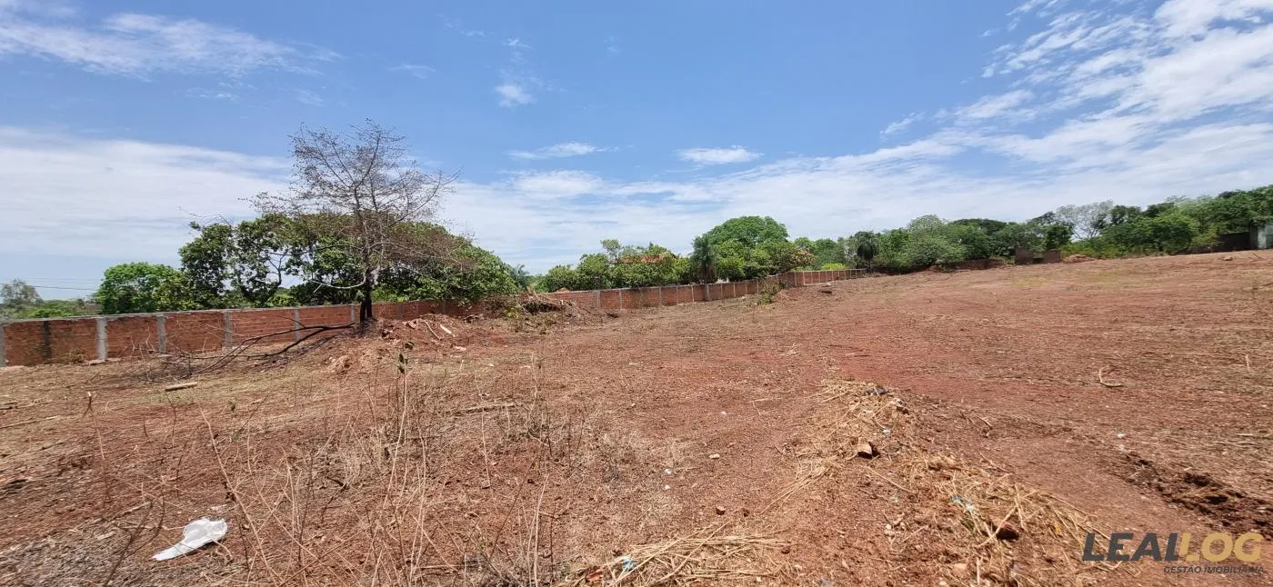 Terreno Comercial para Venda em Várzea Grande / MT no bairro Jardim Paula 1