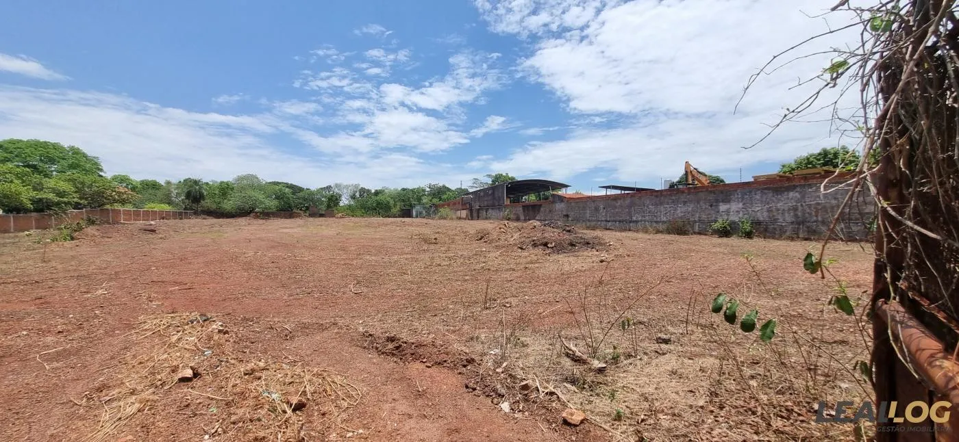 Terreno Comercial para Venda em Várzea Grande / MT no bairro Jardim Paula 1