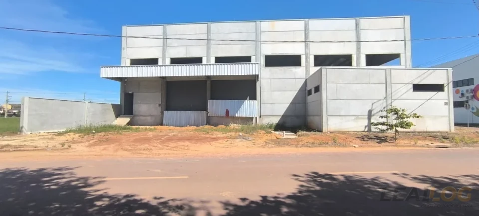 Imagens do imóveis Alugo Armazém de 1600m² em Sinop/MT – Localização Estratégica