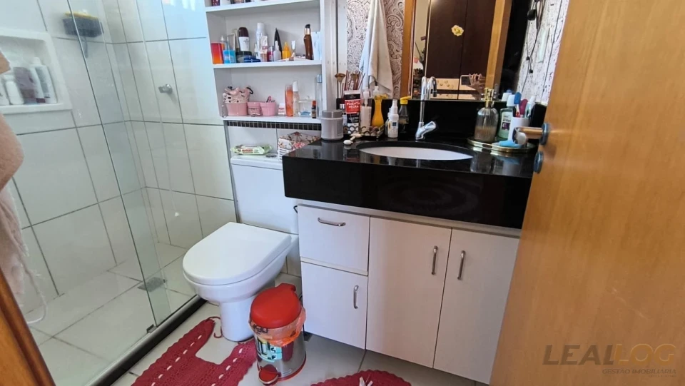 Imagens do imóveis VENDO CASA SOBRADO | CONDOMINIO SOLAR DAS TORRES - CUIABÁ - MT