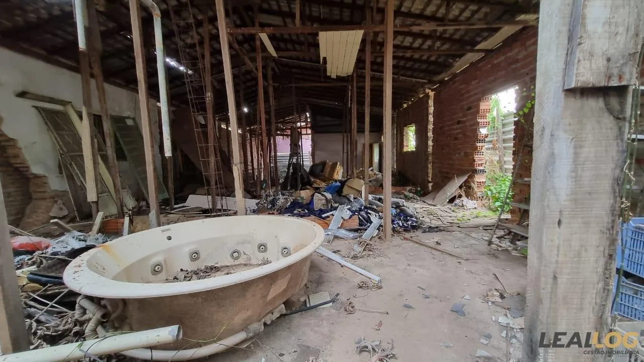 Imagens do imóveis Casa Comercial para Venda em Cuiabá / MT no bairro 1de Março