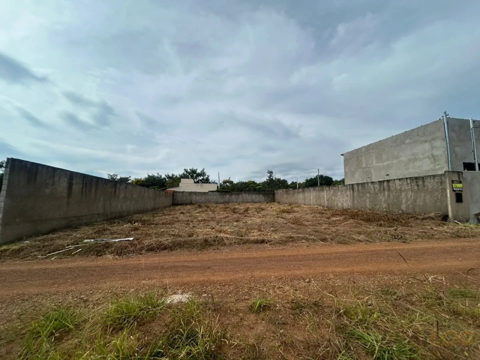 Imagens do imóveis Terreno para Venda em Chapada dos Guimarães / MT no bairro Florada da Serra