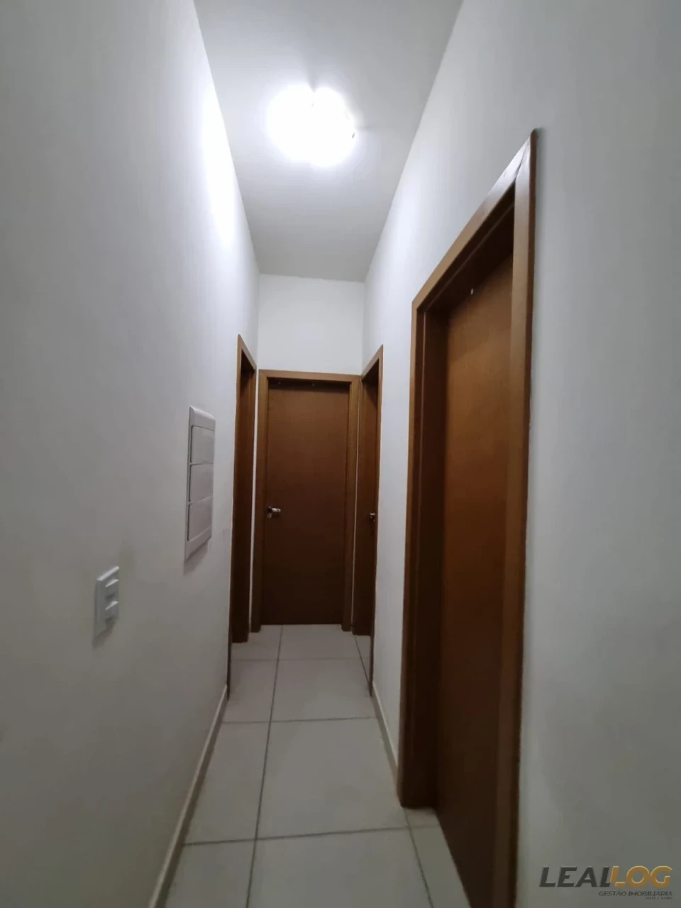 Imagens do imóveis VENDO - Apartamento térreo no Residencial Valle das Palmeiras - Cuiabá - MT