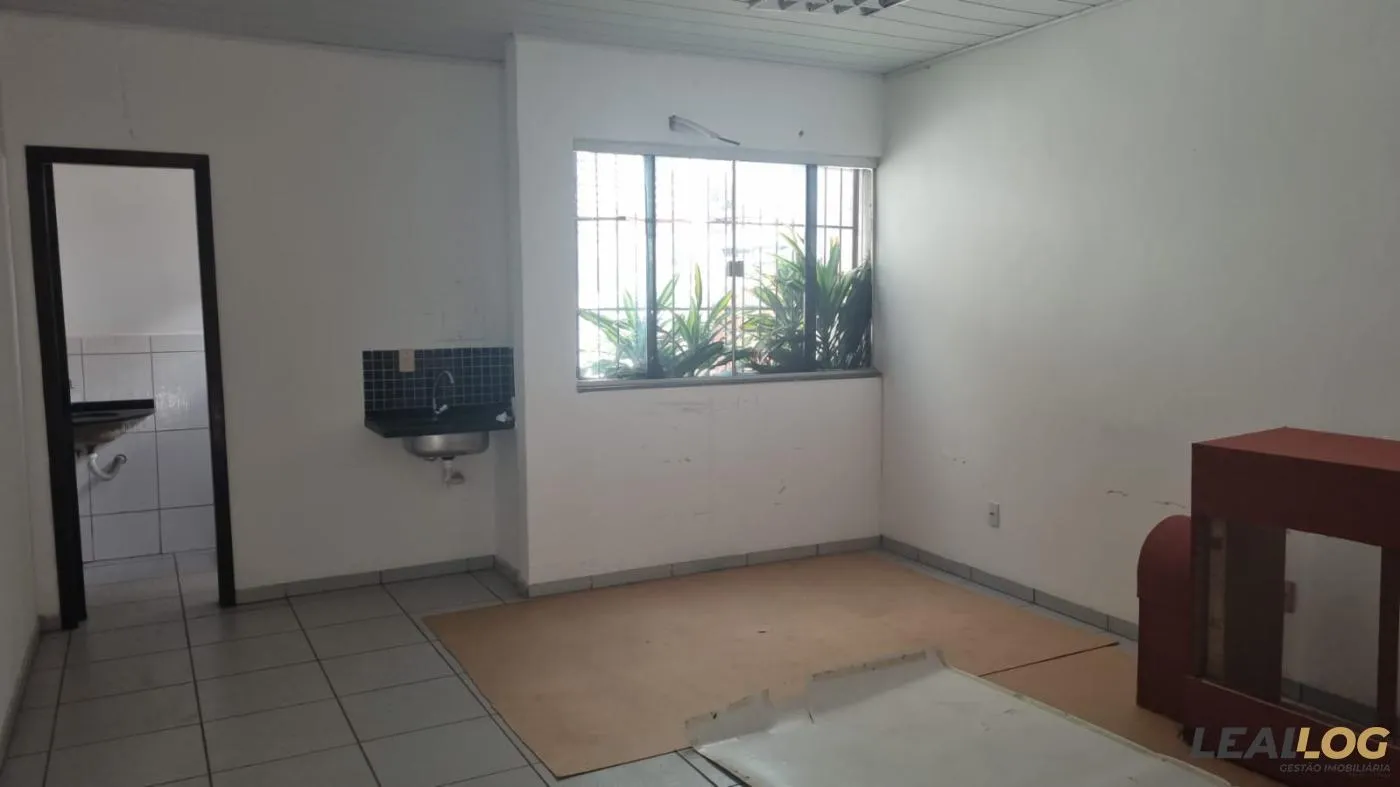 Imagens do imóveis Sala Comercial para Locação em Cuiabá / MT no bairro Baú