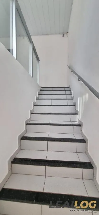 Imagens do imóveis Sala Comercial para Locação em Cuiabá / MT no bairro Baú