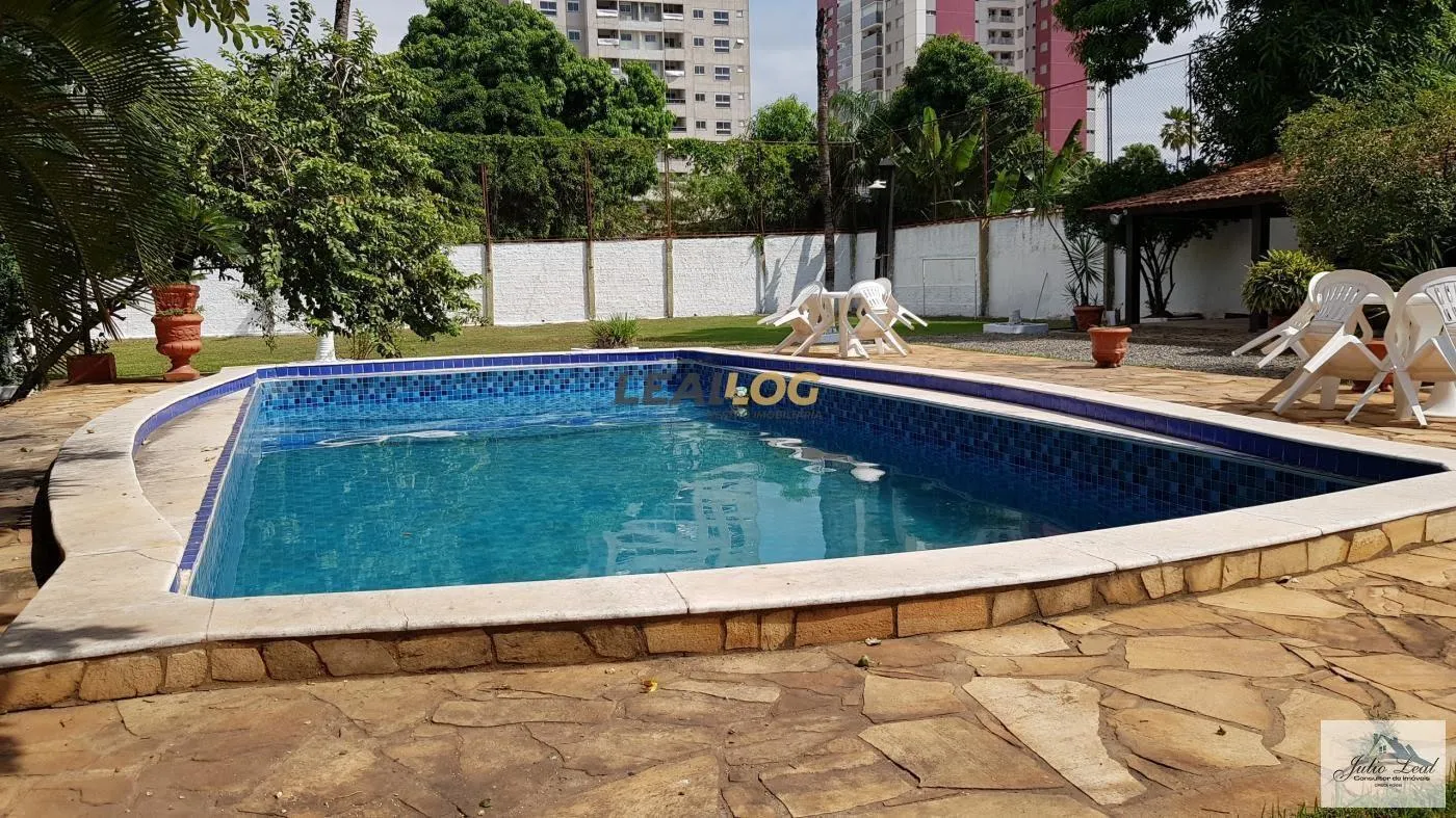 Casa Comercial para Venda em Cuiabá / MT no bairro Duque de Caxias