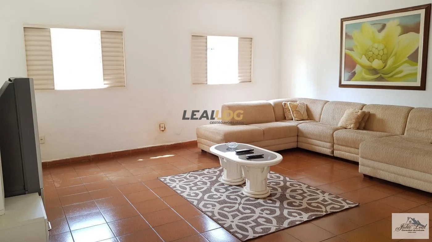 Casa Comercial para Venda em Cuiabá / MT no bairro Duque de Caxias