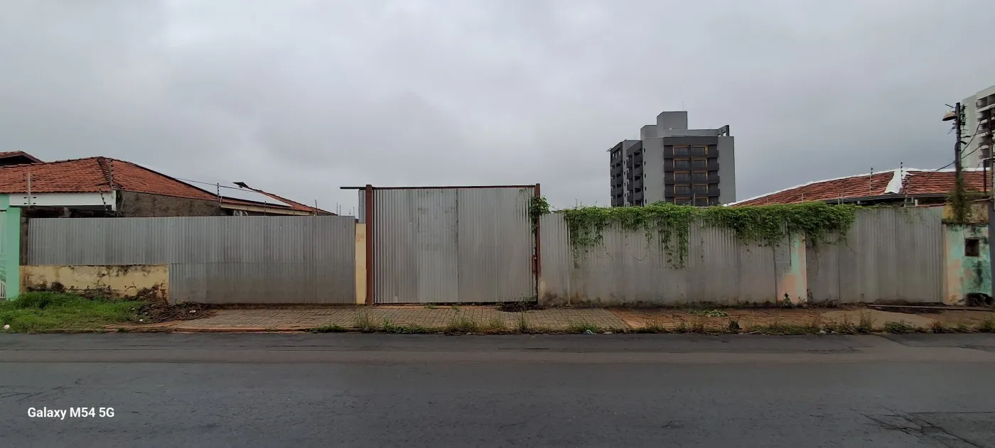 Imagens do imóveis Terreno para Venda em Cuiabá / MT no bairro Rodoviaria Parque