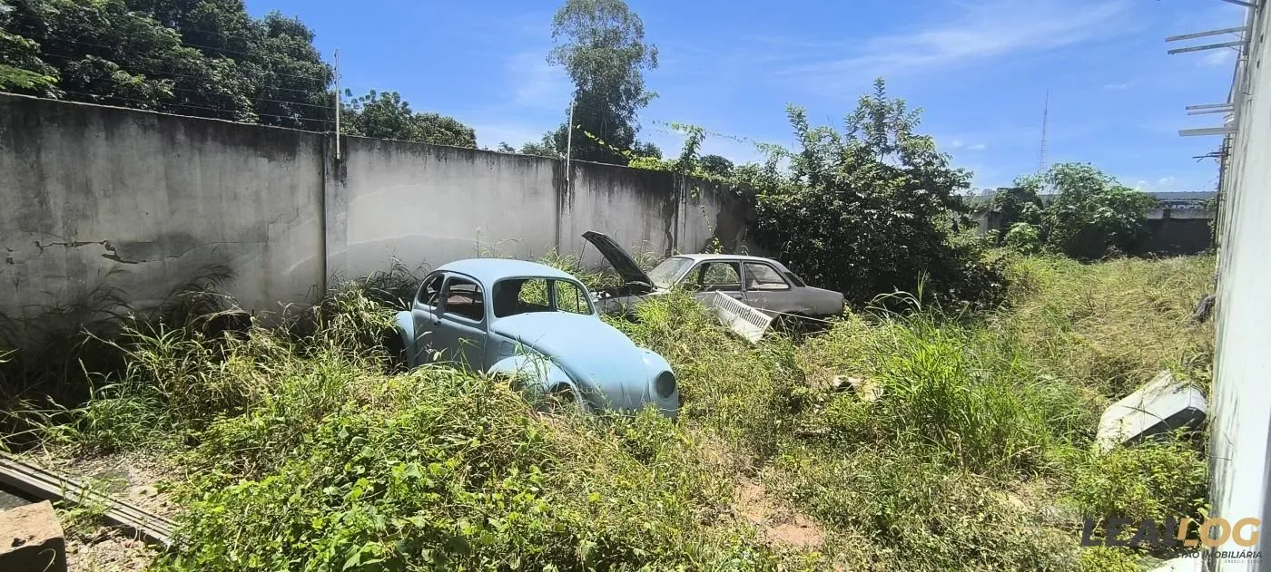 Imagens do imóveis Prédio para Locação no bairro Araés