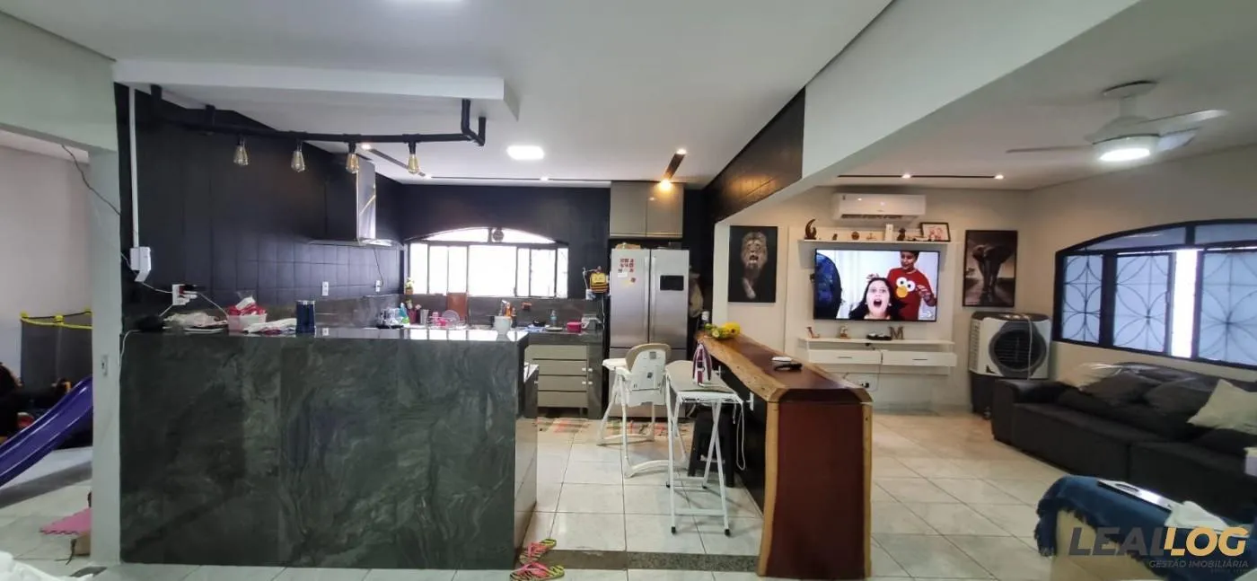 Imagens do imóveis Casa para Venda em Cuiabá / MT no bairro Pico do Amor