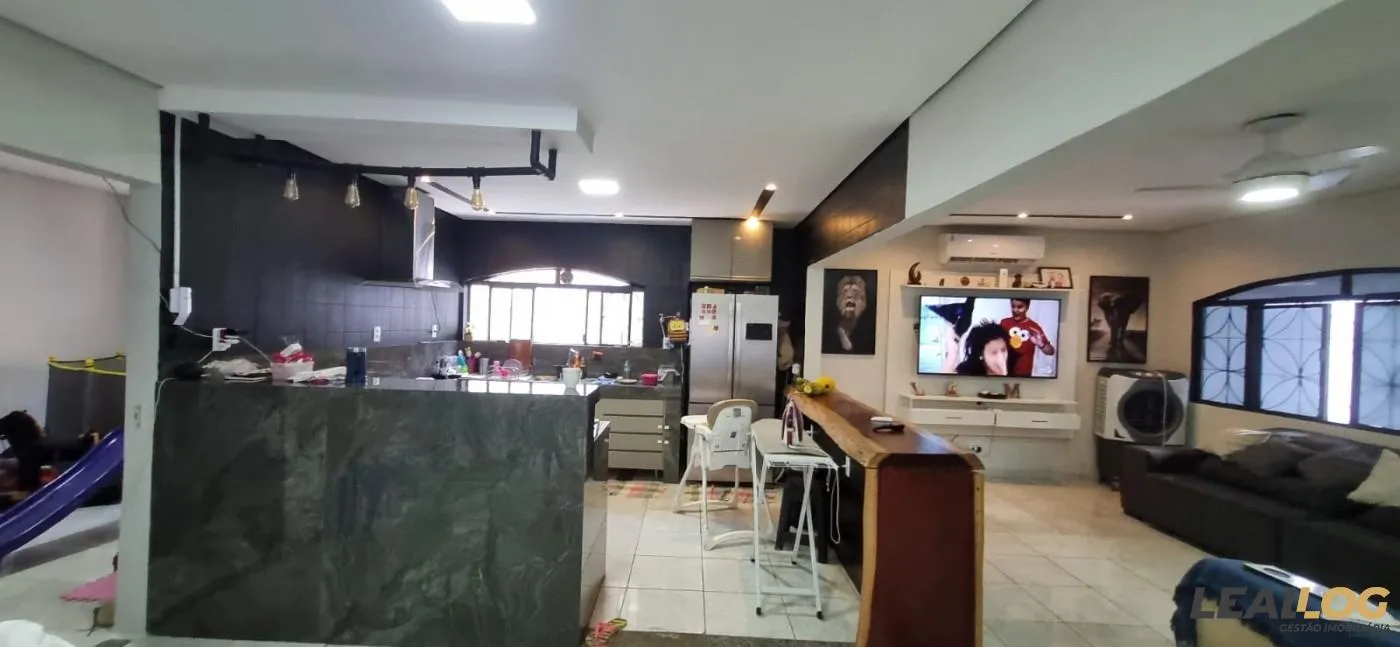 Imagens do imóveis Casa para Venda em Cuiabá / MT no bairro Pico do Amor