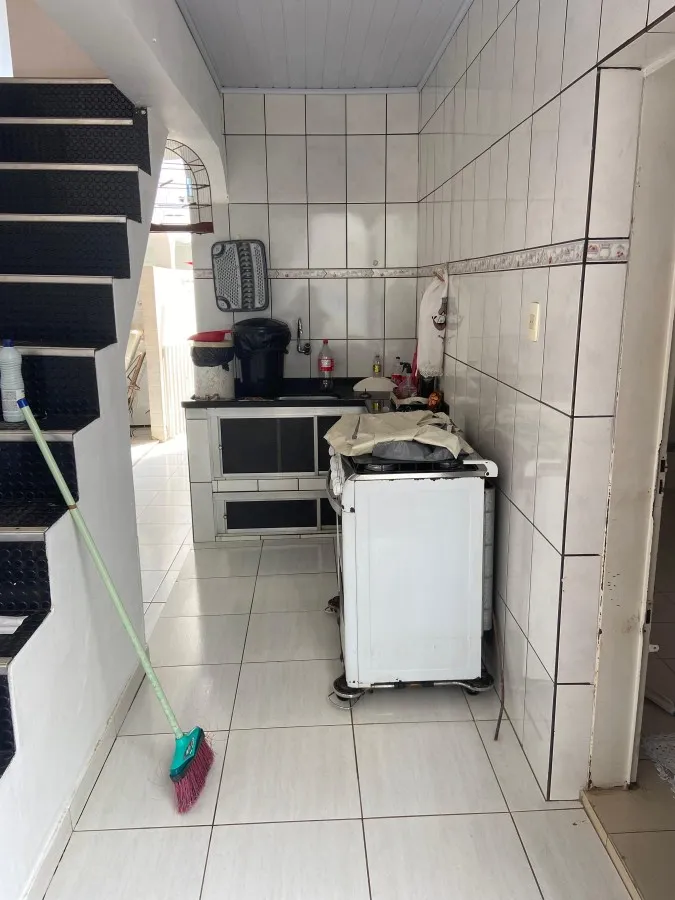 Casa para Locação em Cuiabá / MT no bairro Araés