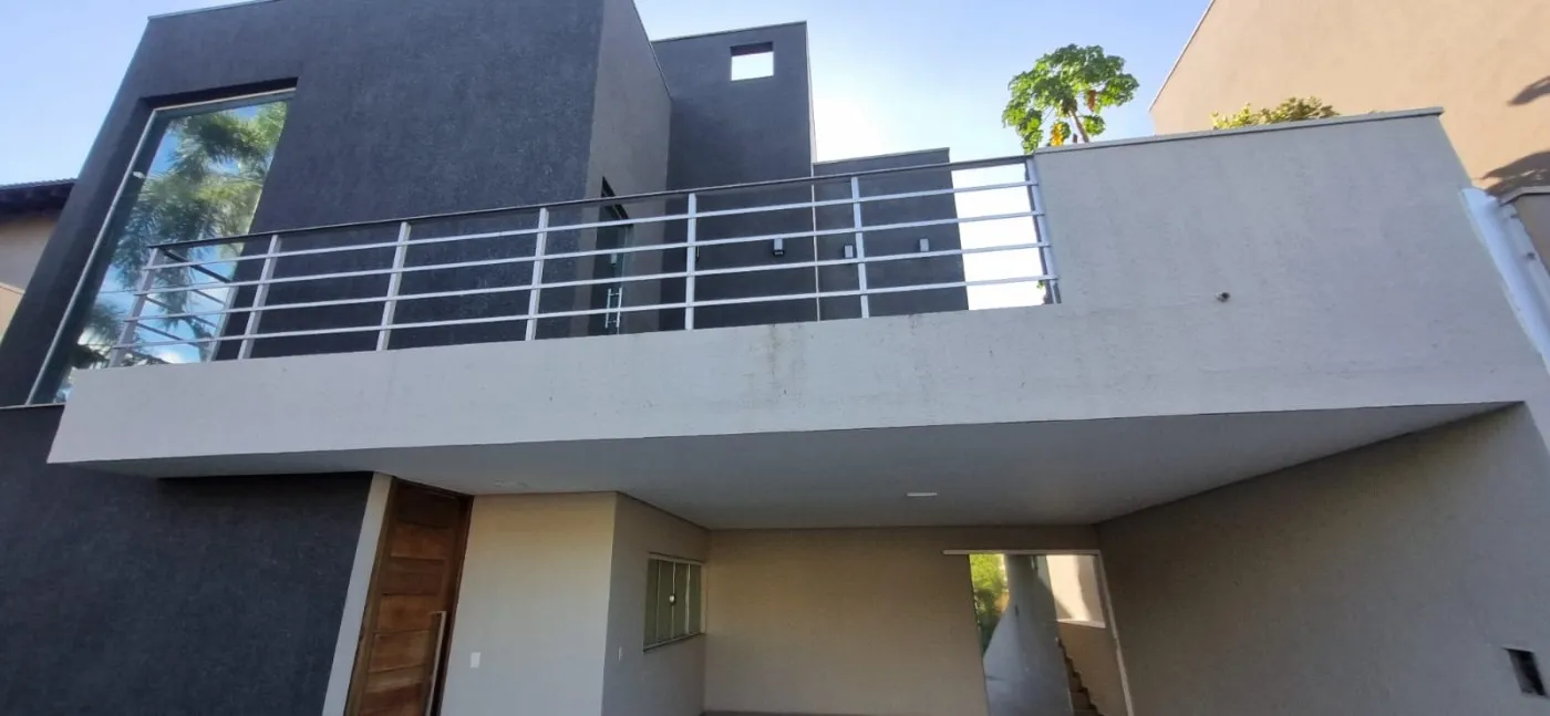 Casa em Condomínio para Venda em Cuiabá / MT no bairro Ribeirão do Lipa