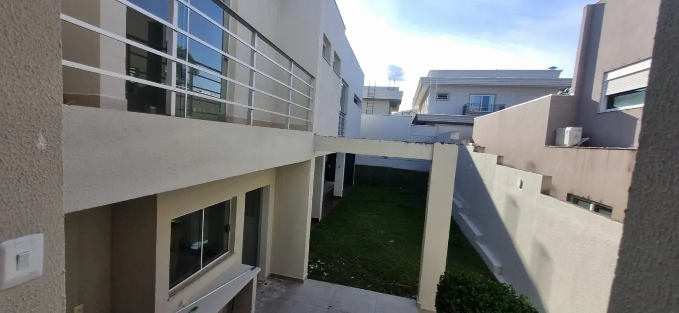 Casa em Condomínio para Venda em Cuiabá / MT no bairro Ribeirão do Lipa