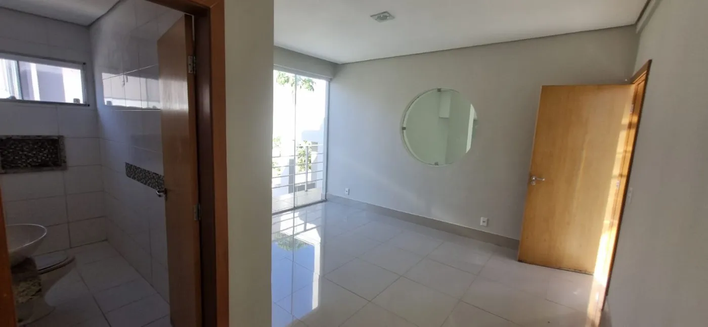 Casa em Condomínio para Venda em Cuiabá / MT no bairro Ribeirão do Lipa