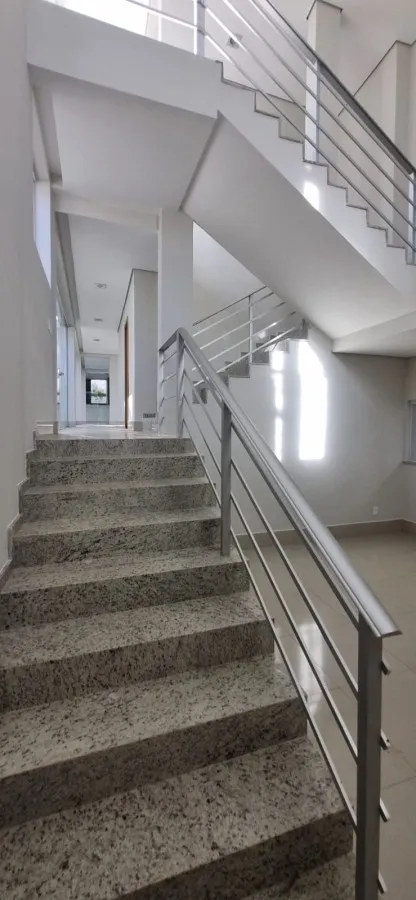 Casa em Condomínio para Venda em Cuiabá / MT no bairro Ribeirão do Lipa