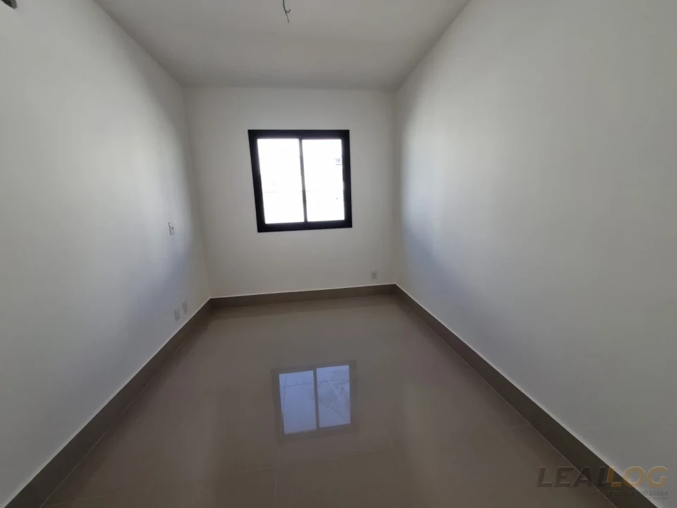 Imagens do imóveis ALUGO - Casa  sobrado Condomínio fechado  PLENO em Cuiabá - MT