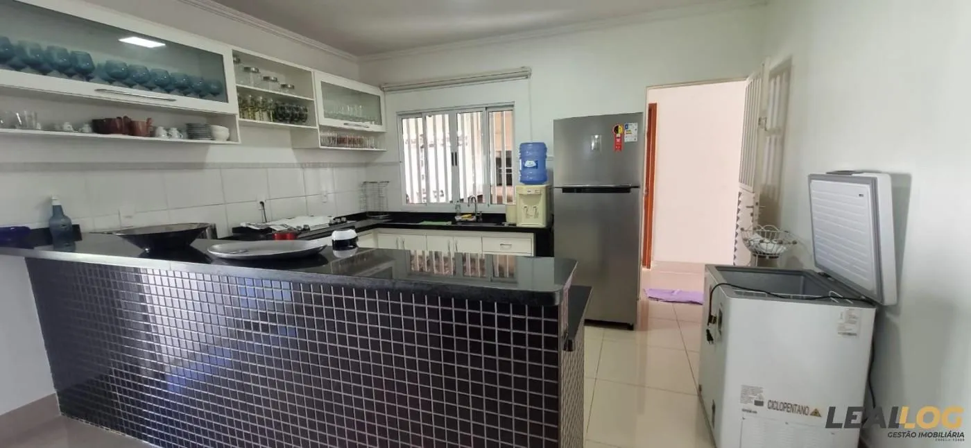 Casa em Condomínio para Venda em Chapada dos Guimarães / MT no bairro Rodovia MT 251