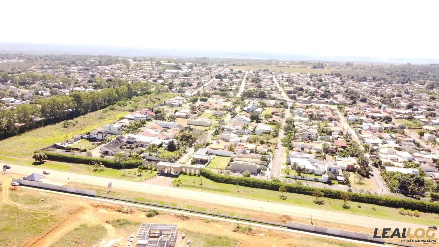 Casa em Condomínio para Venda em Chapada dos Guimarães / MT no bairro Rodovia MT 251