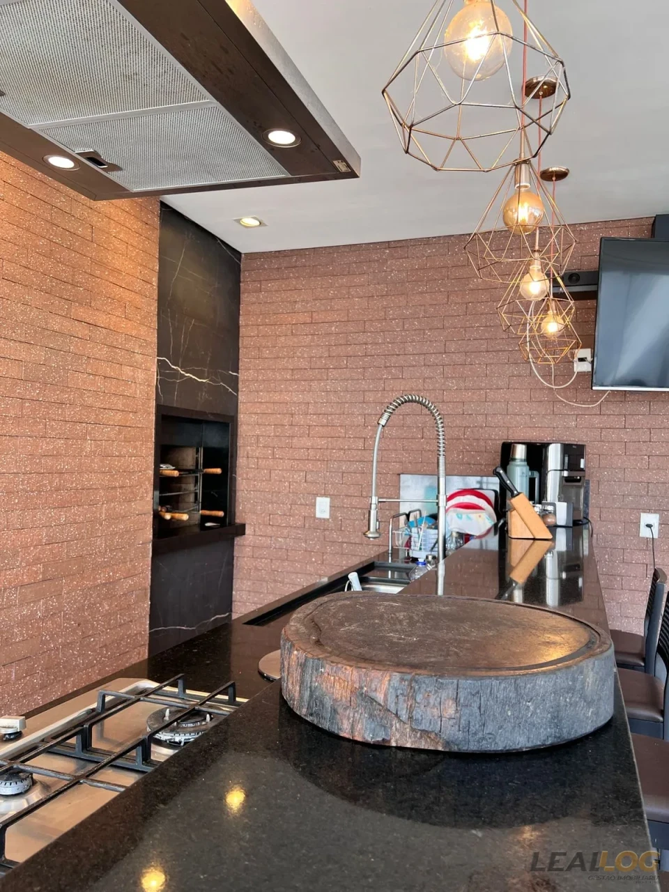 Imagens do imóveis Vendo Casa de alto Padrão no Alphaville 2 em Cuiabá MT