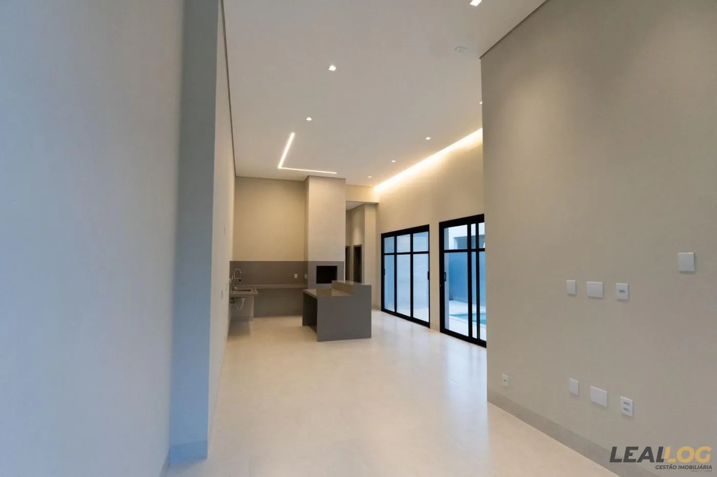 Imagens do imóveis Casa em Condomínio para Venda em Cuiabá / MT no bairro Condomínio Belvedere II