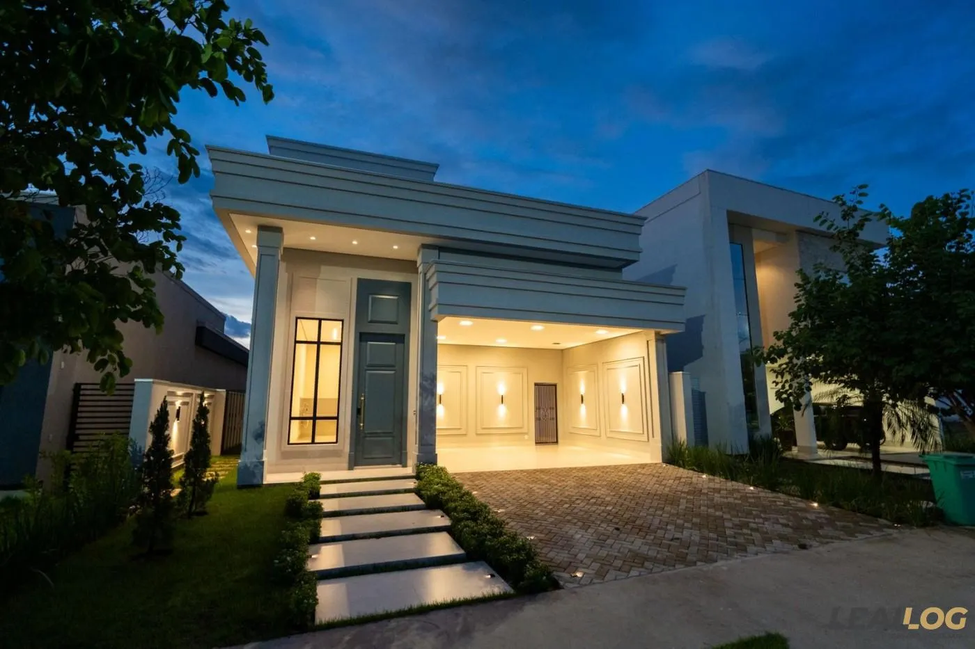 Imagens do imóveis Casa em Condomínio para Venda em Cuiabá / MT no bairro Condomínio Belvedere II