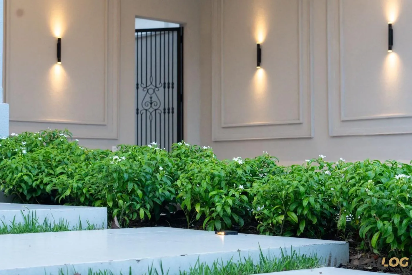 Imagens do imóveis Casa em Condomínio para Venda em Cuiabá / MT no bairro Condomínio Belvedere II