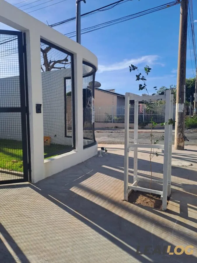 Imagens do imóveis Casa para Venda em Cuiabá / MT no bairro Jardim Tropical