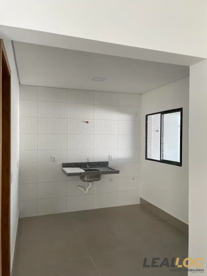 Imagens do imóveis Casa para Venda em Cuiabá / MT no bairro Jardim Tropical