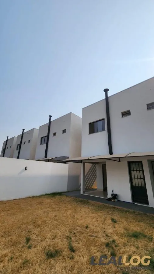 Imagens do imóveis Casa para Venda em Cuiabá / MT no bairro Jardim Tropical