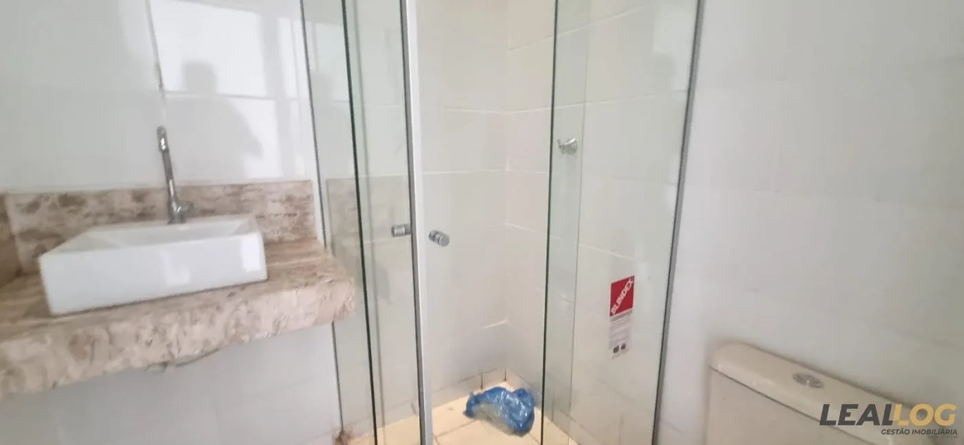 Imagens do imóveis Casa em Condomínio para Venda no bairro Guarita II