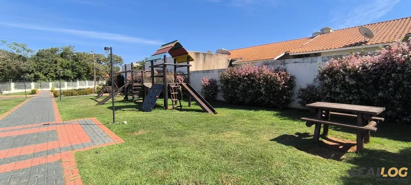 Imagens do imóveis Casa em Condomínio para Venda no bairro Guarita II