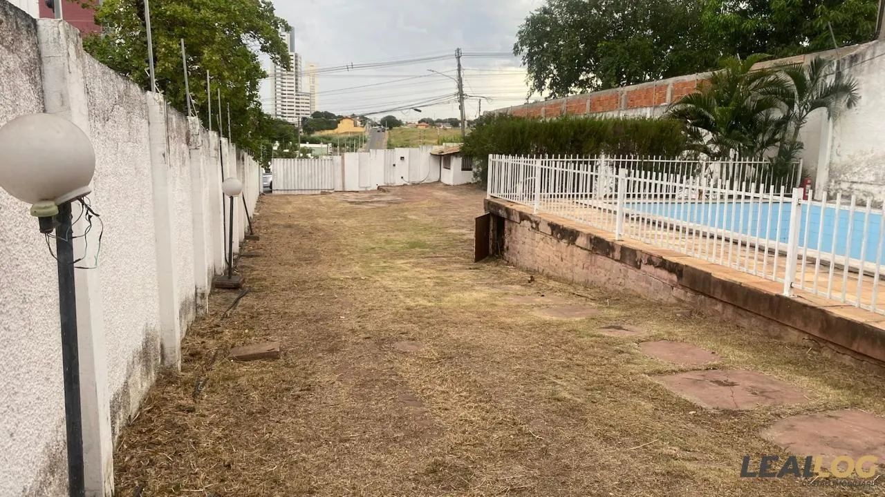 Imagens do imóveis Casa Comercial para Venda em Cuiabá / MT no bairro Duque de Caxias
