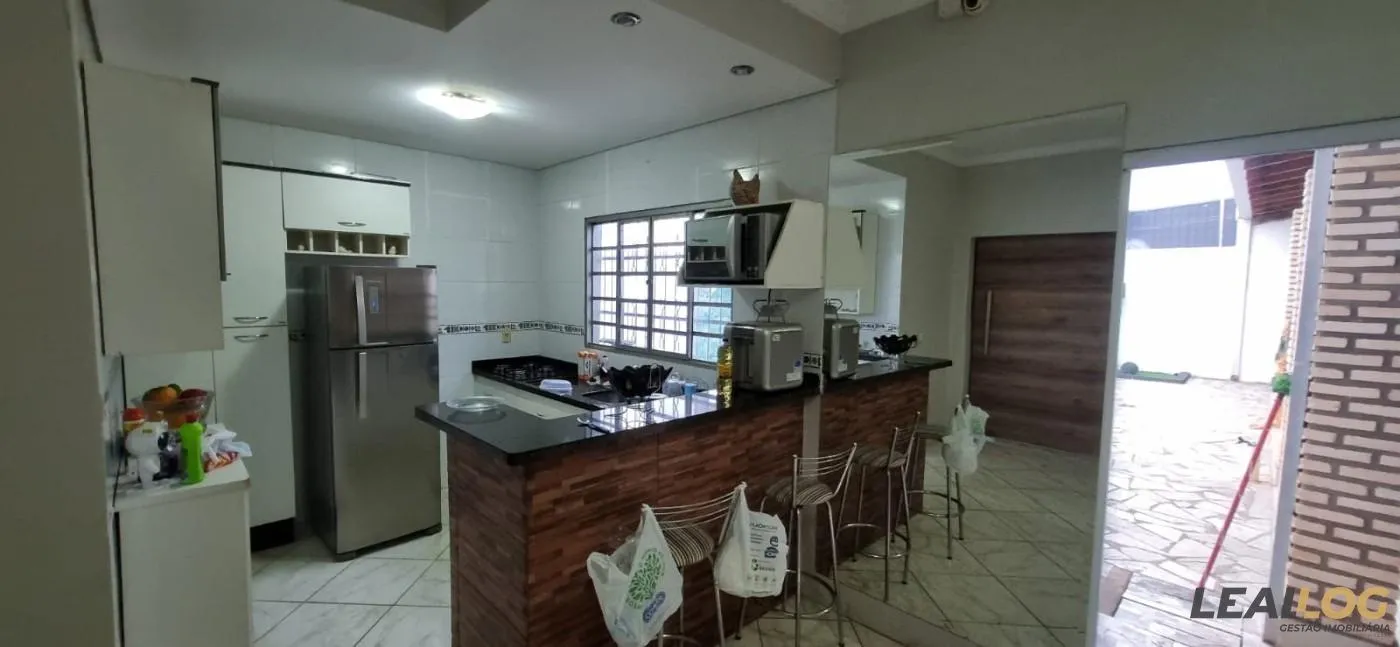 Imagens do imóveis Casa para Venda em Cuiabá / MT no bairro Dom Bosco